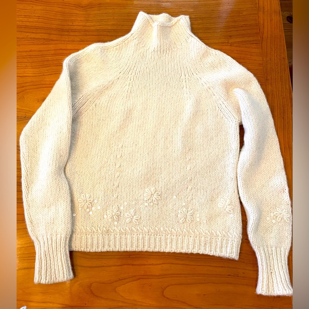Loro Piana winter white ivory cashmere sweater size US4,  IT40 small